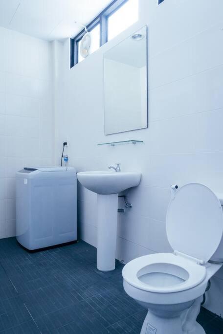 דירה T4 Two Bedrooms Full Kitchen/1 Min To Bts