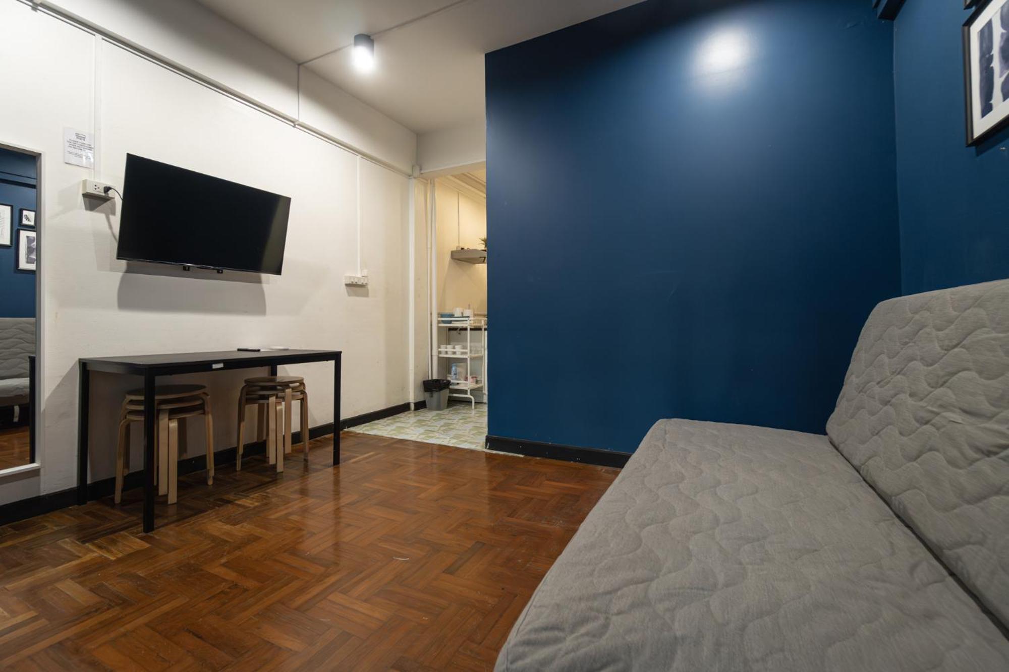 Apartment T4 Two Bedrooms Full Kitchen/1 Min To Bts *