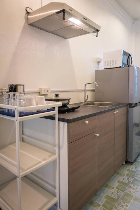 T4 Two Bedrooms Full Kitchen/1 Min To Bts 公寓 *
